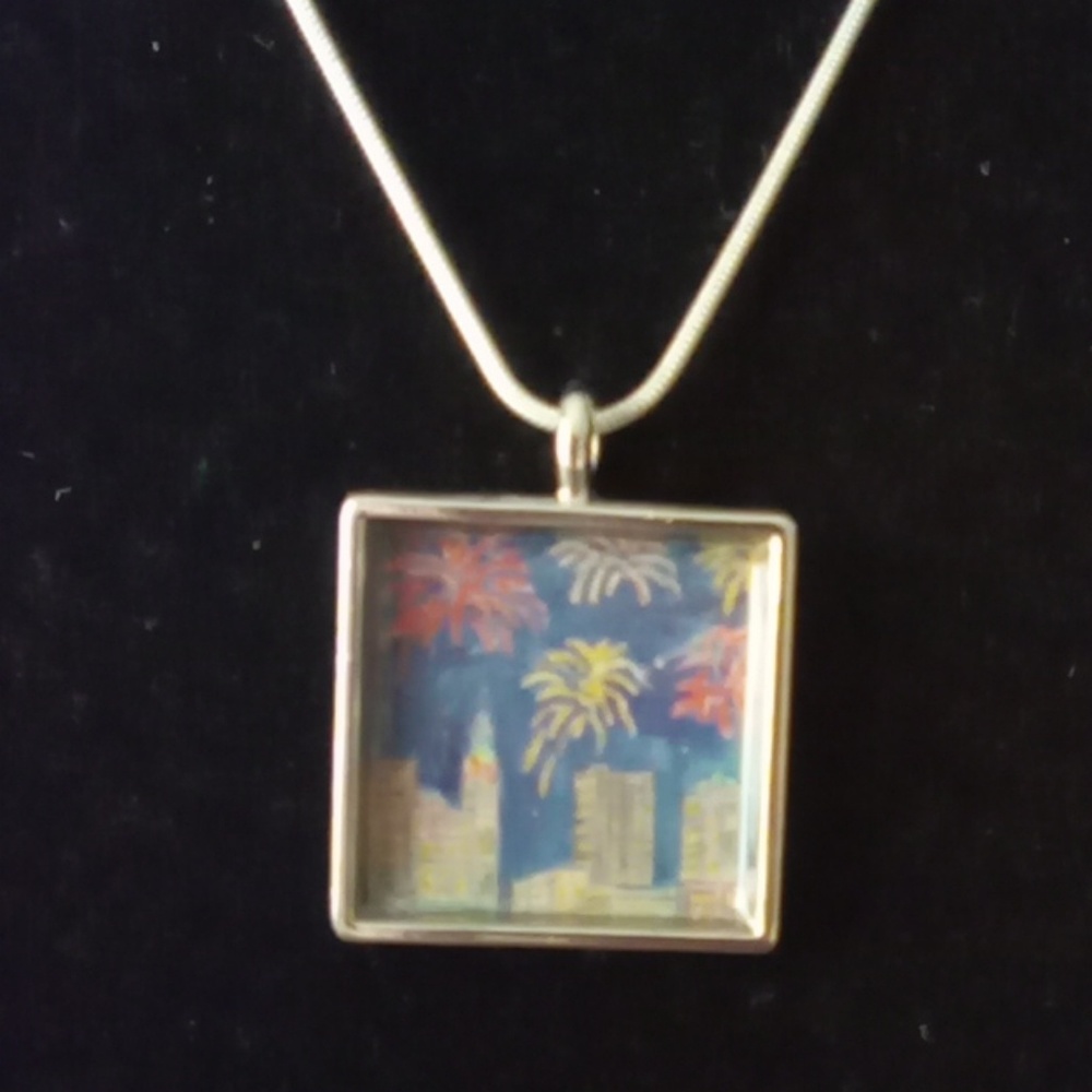 20" Fashion Resin Pendant Necklace. NY Fireworks